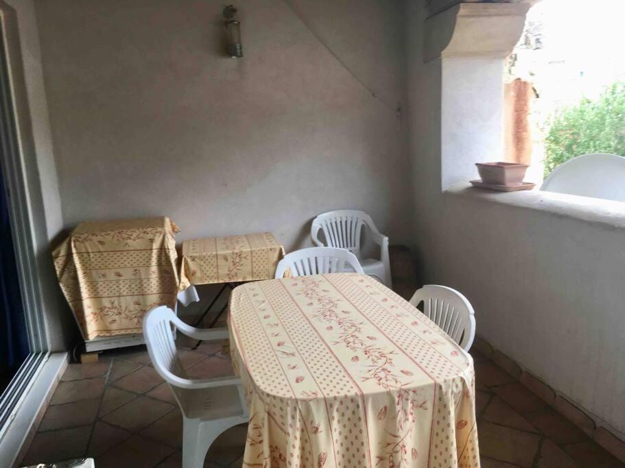 Saint-ThibéryHistoric French Townhouse别墅 外观 照片